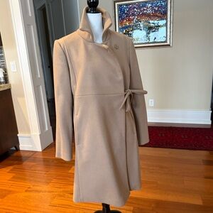 Gap camel/tan maternity coat small